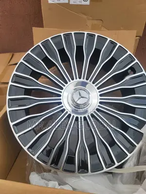 20rim Mercedes and Universal Hub