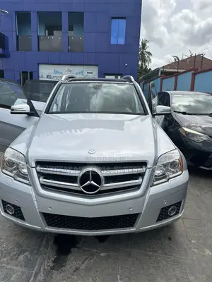 Mercedes-Benz GLK-Class 350 4MATIC 2010 Silver