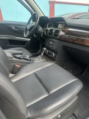 Mercedes-Benz GLK-Class 350 4MATIC 2010 Silver