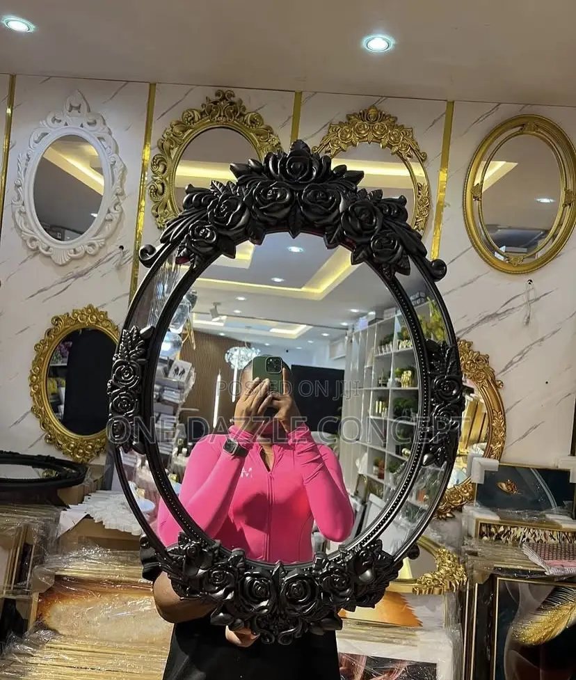 Decorative Oval Mirror