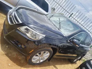 Volkswagen Tiguan 2010 Black
