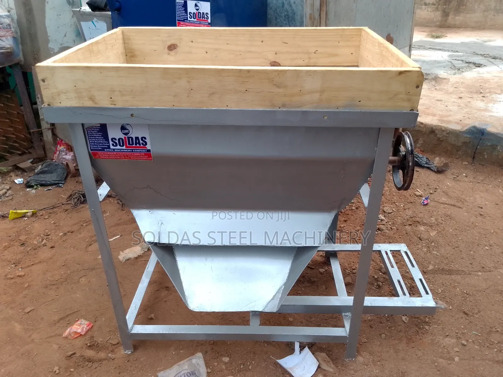 Cassava Siever Machine