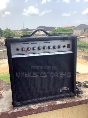 Photo - Soundking Ak20-Ra 60 Watt Guitar Combo