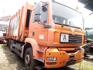 Man Compertor