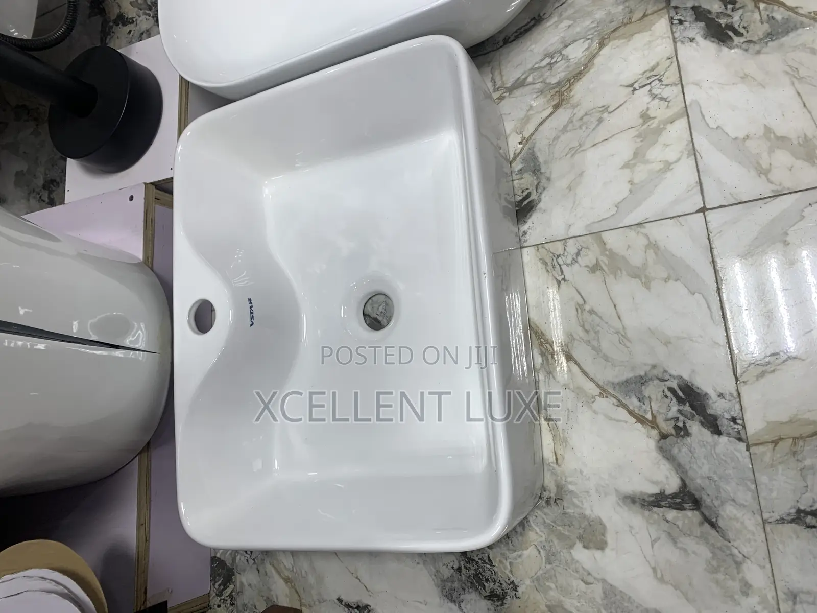 Square White Ceramic Pedicure Bowl