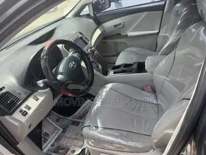 Toyota Venza V6 AWD 2011 Gray
