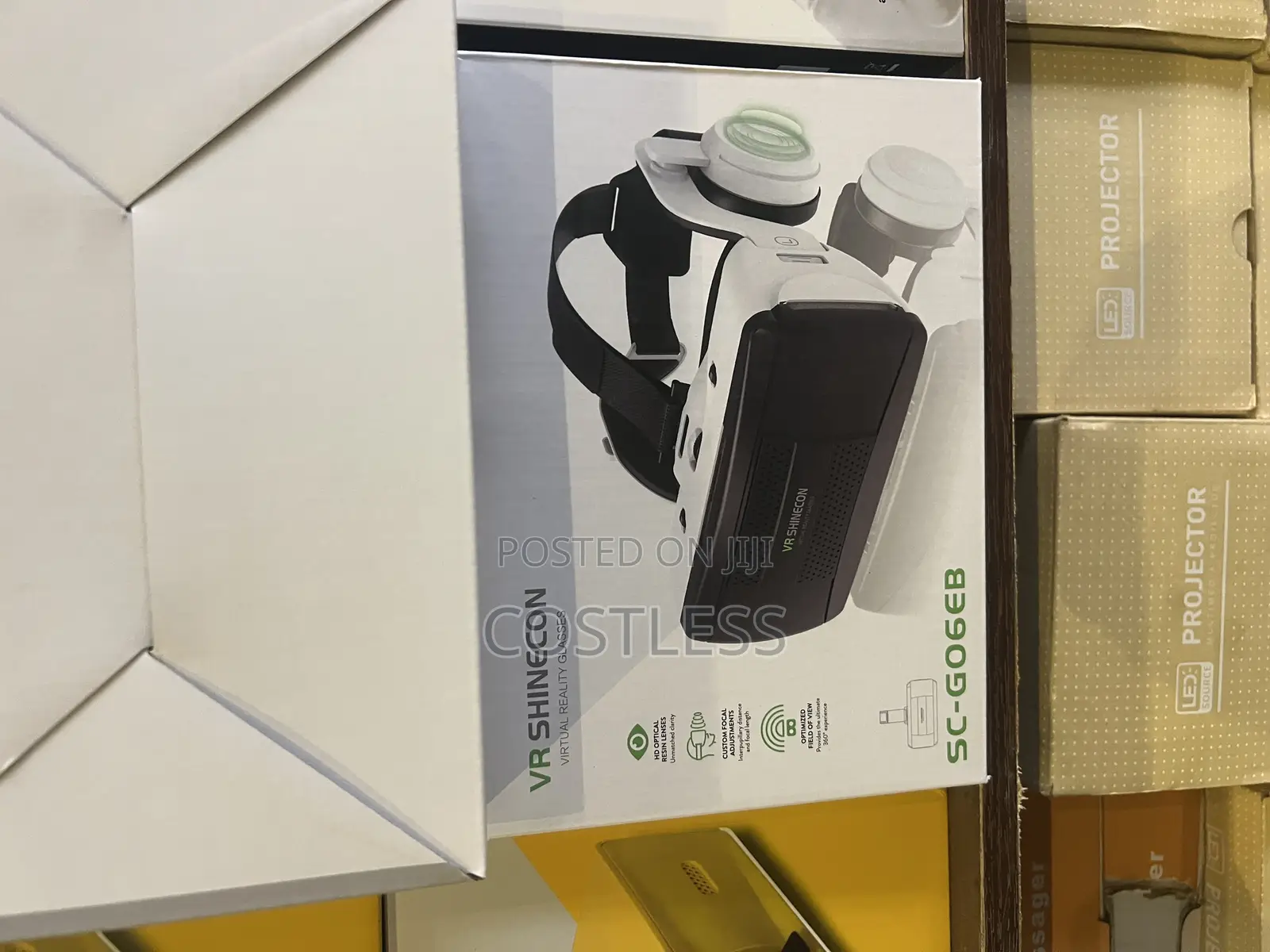 3d Virtual Reality Game for Phone With Bluetooth Controller