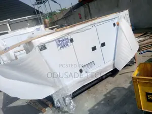 Noiseless 100kva Perkins Generator With 2 Year Warranty