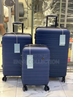 Set of 3 the Wiz Luggage Traveling Box