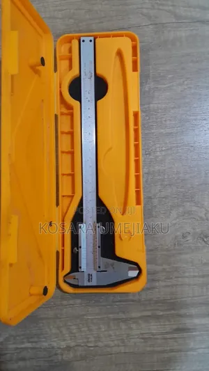 Ingco Analog Vernier Caliper 8 "