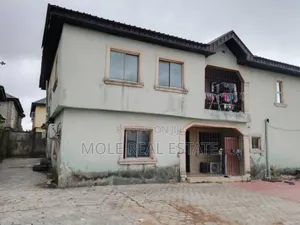 4bdrm Block of Flats in Afolabi, Igando / Ikotun/Igando for sale