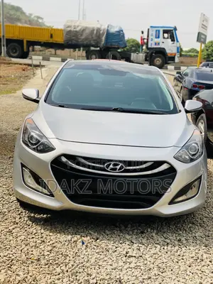 Hyundai Elantra GT 2013 Silver