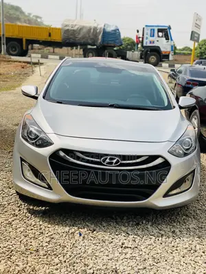 Hyundai Elantra GT 2013 Silver