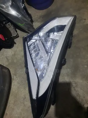 Headlamp Santafe 2012 Charger