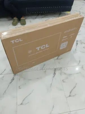 Photo - TCL Room's Radiance 43 Inches Full Hd Smart Led