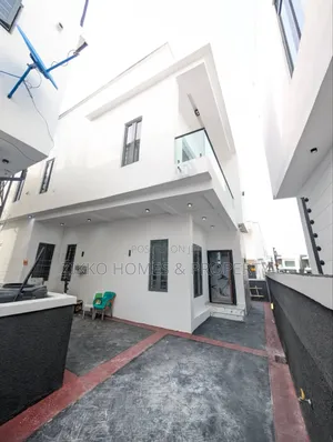 4bdrm Duplex in Ajah for sale