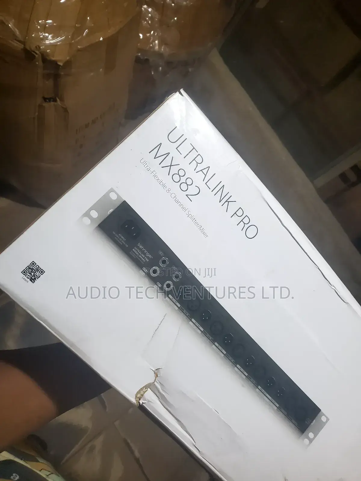 Behringer Ultralink Pro Mx882