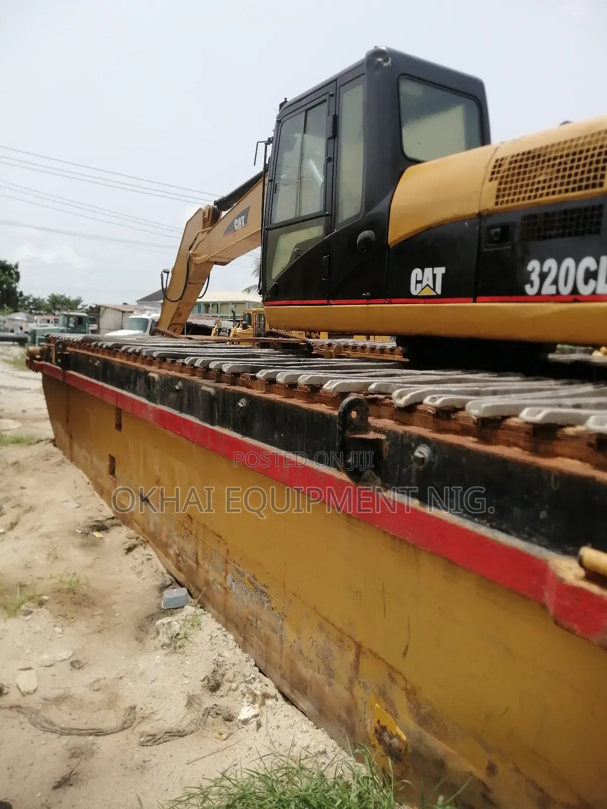 Cat Swamp Buggy 320cl