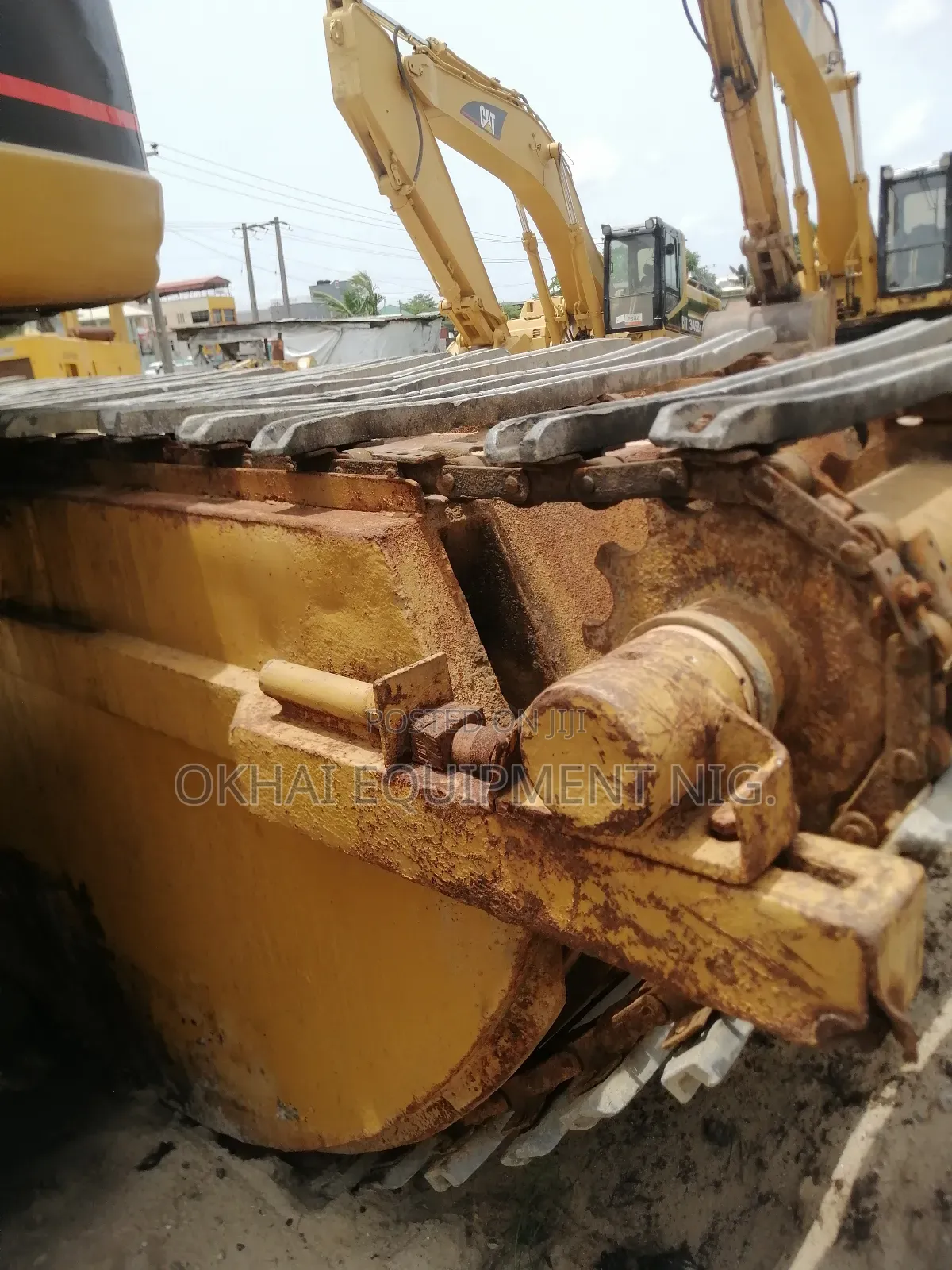 Cat Swamp Buggy 320cl