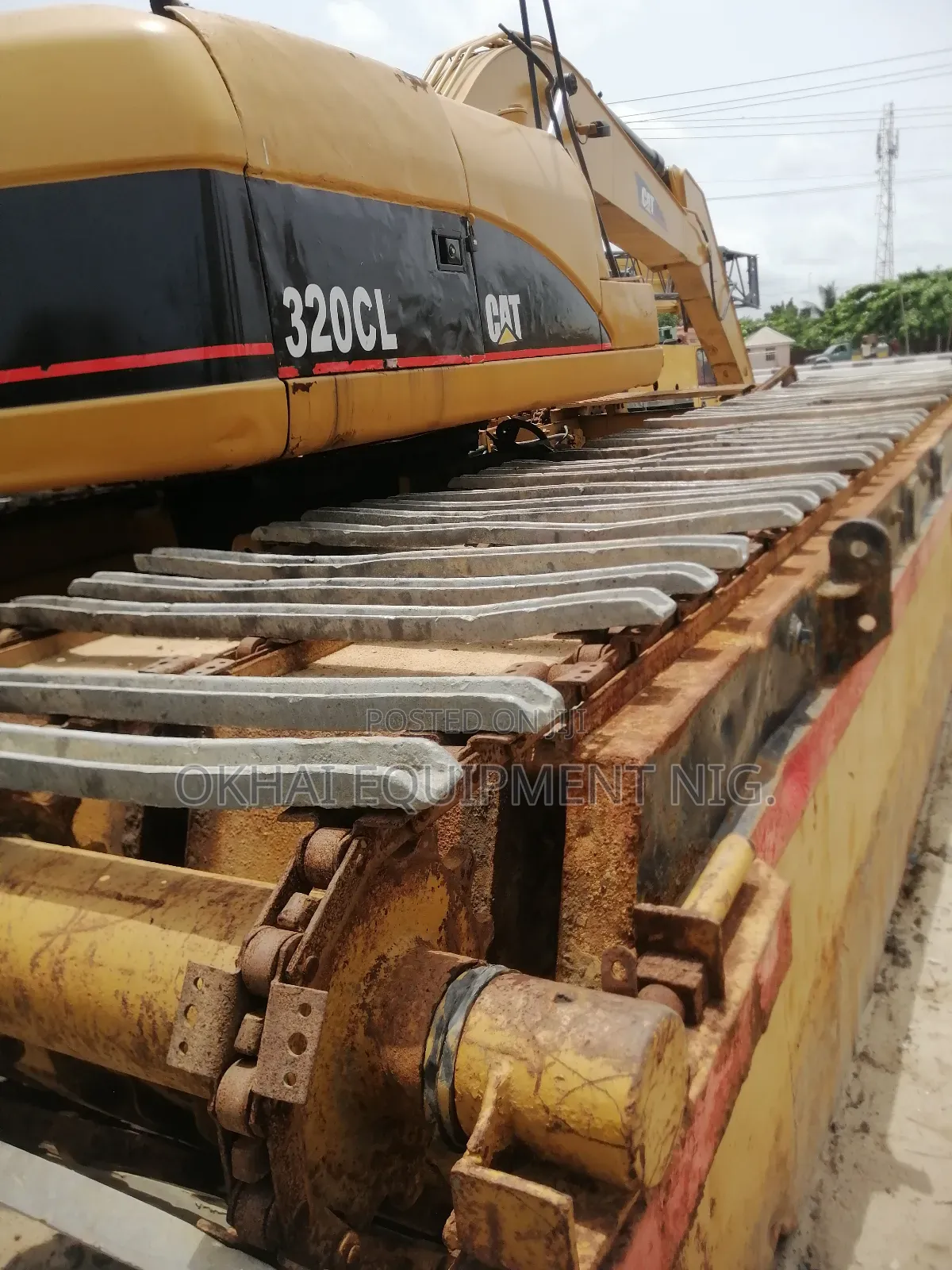 Cat Swamp Buggy 320cl