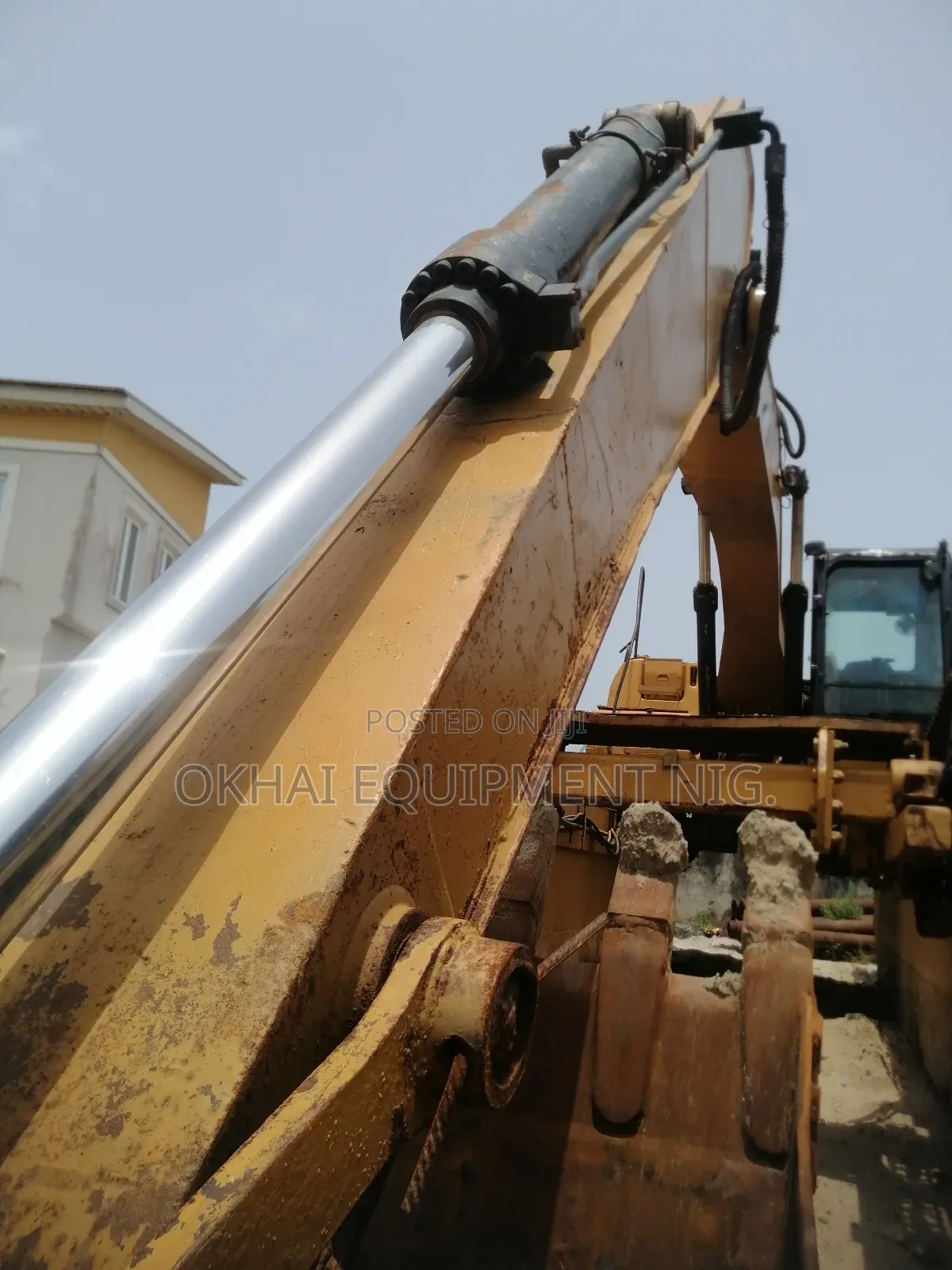 Cat Swamp Buggy 320cl