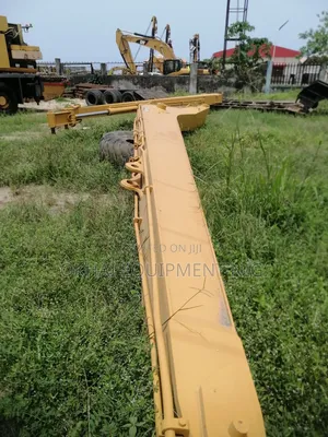Photo - Excavator Boom (Long)