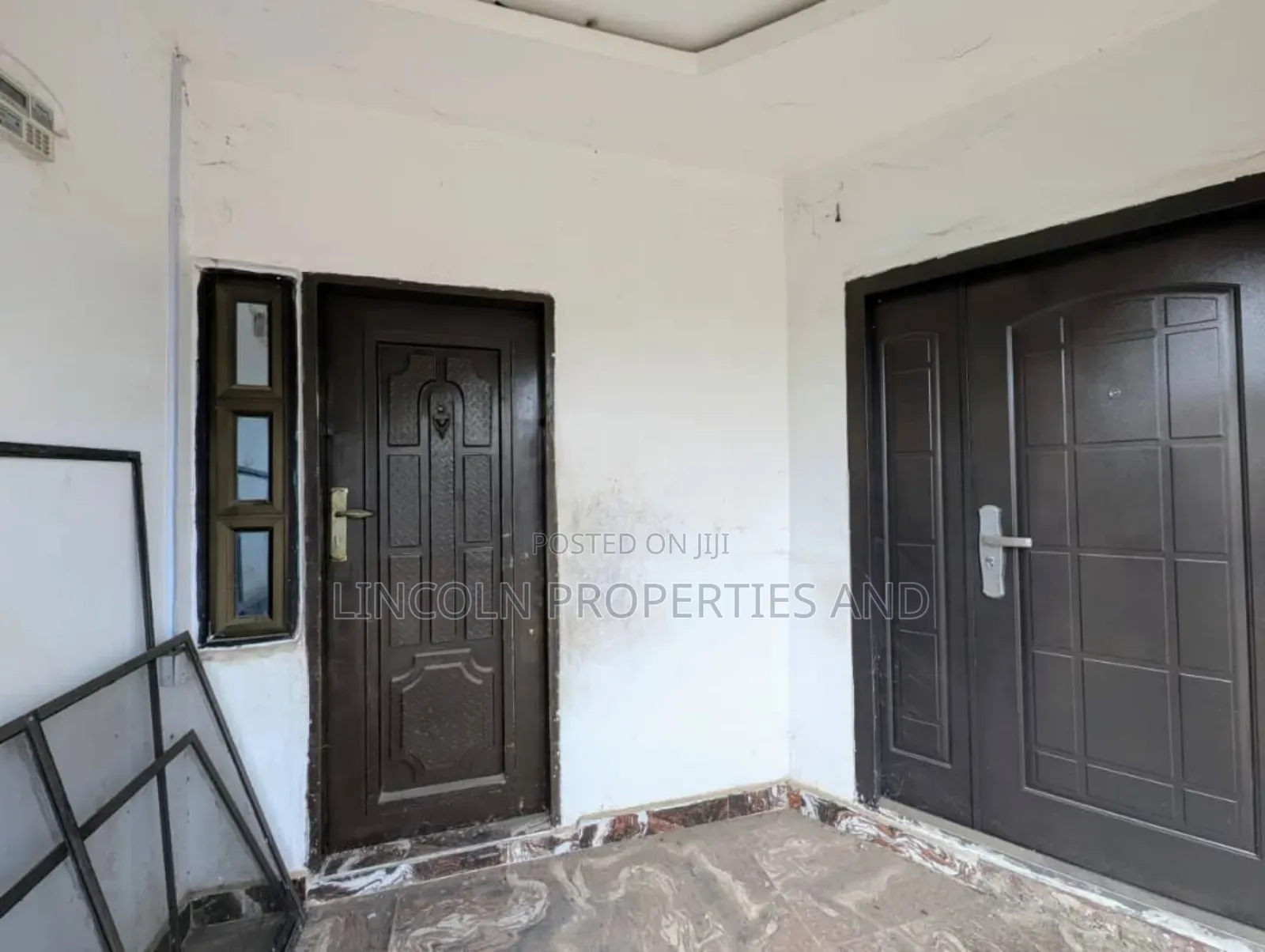 4bdrm Bungalow in Osongama Estate Uyo for sale