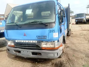Mitsubishi Fuso Canter 1998 Blue