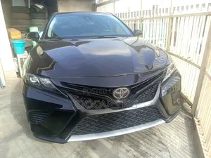 Toyota Camry SE 2022 Black