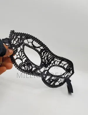 Netted Lacey Inspires Men's Party Face Mask