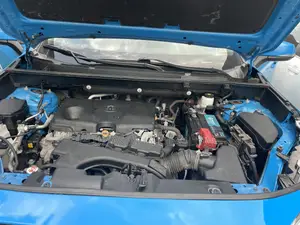 Toyota RAV4 XLE 2022 Blue