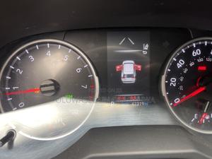 Toyota RAV4 XLE 2022 Blue