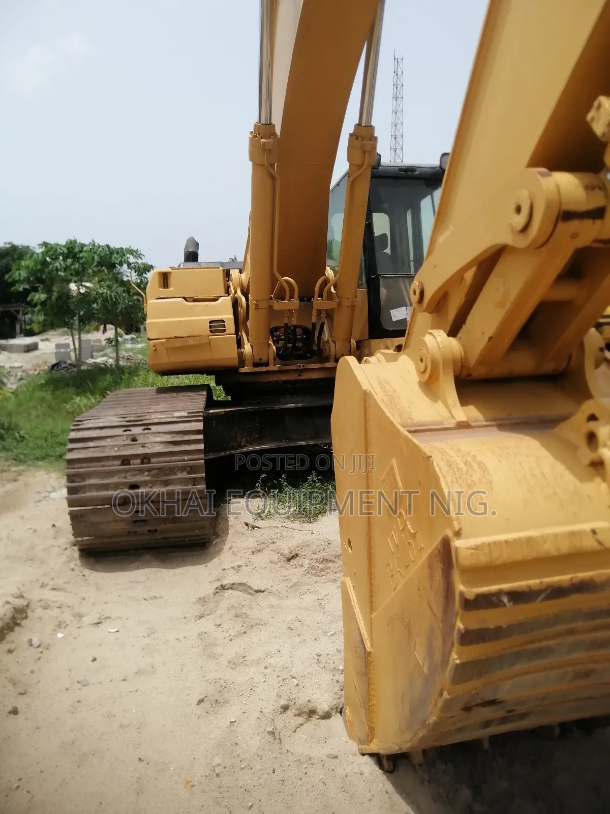 Cat Excavator 345bl