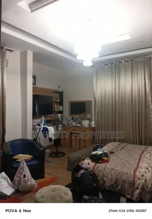 4bdrm Duplex in Anthony Village for rent