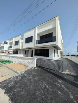 4bdrm Duplex in Orchid Road, Lekki for sale