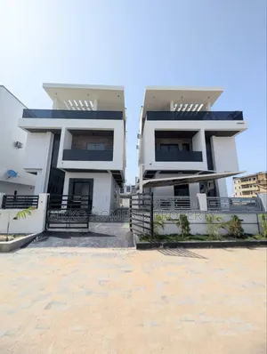 4bdrm Duplex in Orchid Road, Lekki for sale