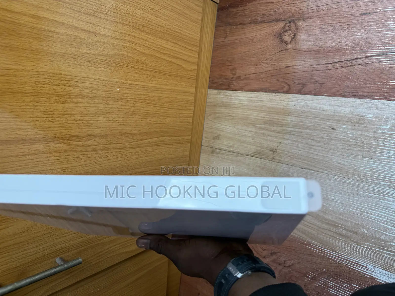 Magic Keyboard M1/M2””12.9inches
