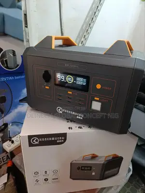 2200 W Enzy Power Solar Generator