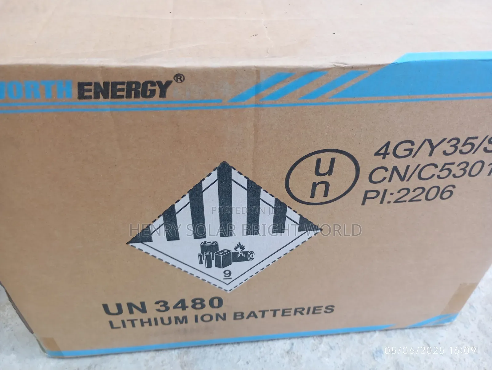 Cworth 12.8v 3.84kwh Lifepo4 Battery