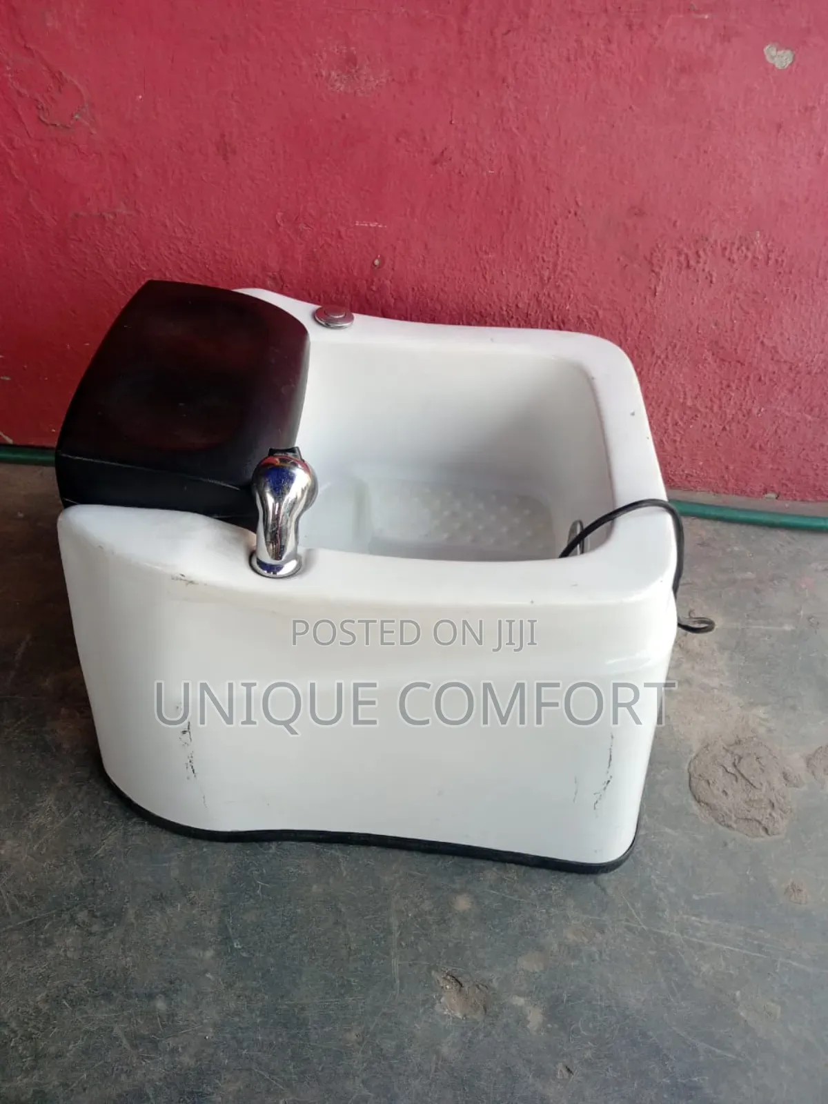 Imported Executive Pedicure Ceramic Bowl