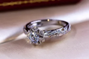 Diamond Glam Proposal Ring