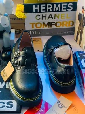 Photo - Dr Martens Sandal Shoes Sizes 43-47