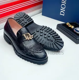 Dior Rough Leather Cooperate Shoes