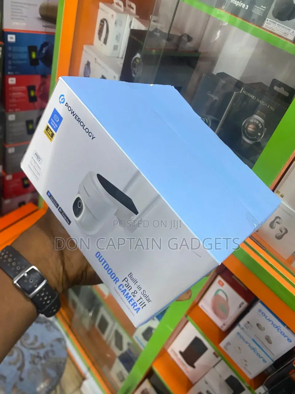 Powerology Built-in Solar Pan Tilt Outdoor Camera Pp073