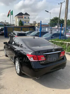 Lexus ES 350 2011 Black