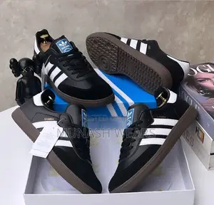 Photo - Addidas Sneakers