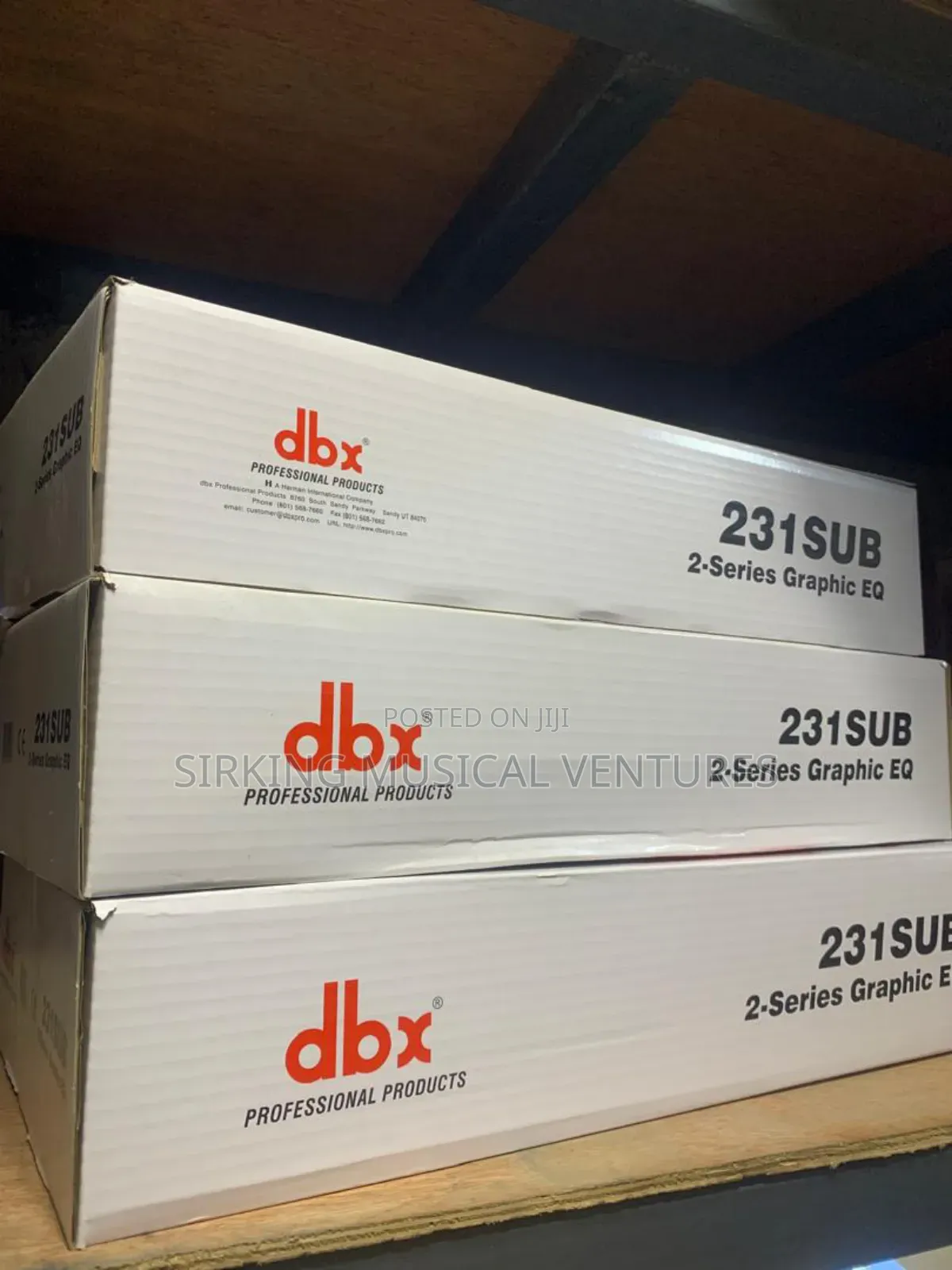 DBX Equalizer Double With Sub Output 32band Eq231