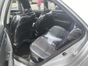Toyota Corolla SE 4dr Sedan (1.8L 4cyl CVT) 2017 Silver