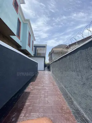 Furnished 4bdrm Duplex in Harmony Zone C for sale
