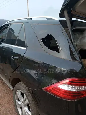 Vent Glass for Mercedes Ml 350 2013(W166) Available Dm